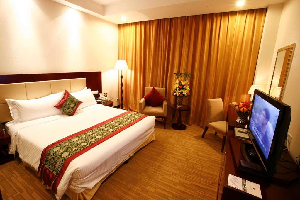 Grand Metropark Hotel Shandong Жинан Стая снимка